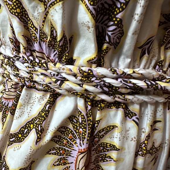 Cotton dress with puff sleeves - Picture 7 of 12